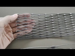 Siatka linowa ze stali nierdzewnej to bezpieczna i piękna architektoniczna siatka kablowa