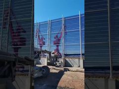 Przedstawiamy zielone ogrodzenie przeciwwiatrowe ze stali nierdzewnej, które blokuje wiatr i kurz