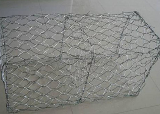 60 × 80mm Woven Gabion Baskets 1mx1mx1m Drut dla większej pojemności ładunkowej i trwałości