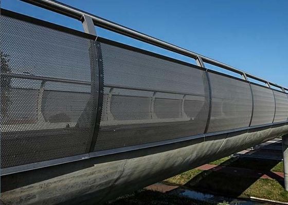 Perforowane panele wypełniające balustrady i poręcze — odporne na rdzę, trwałe i łatwe w utrzymaniu