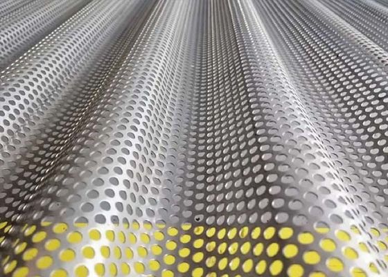 Faliste perforowane panele metalowe Dostosowane dowolne wzory do architektonicznych paneli metalowych