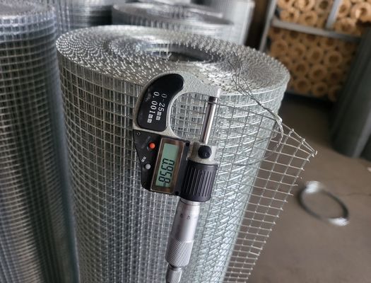 2.5-25cm Wielkość siatki Skilled Welding Woven Welded Wire Mesh Wire Diameter 1mm-10mm
